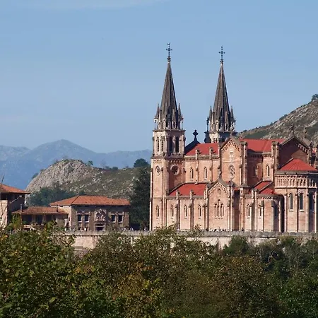 La Llobera Pendueles